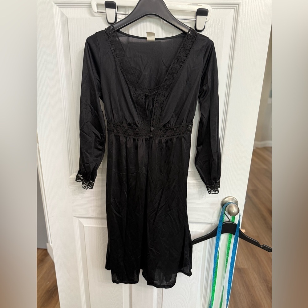 Vintage Black Lace 2-Piece Lingerie Set Sheer Nylon Nightgown Slip Made in USA S